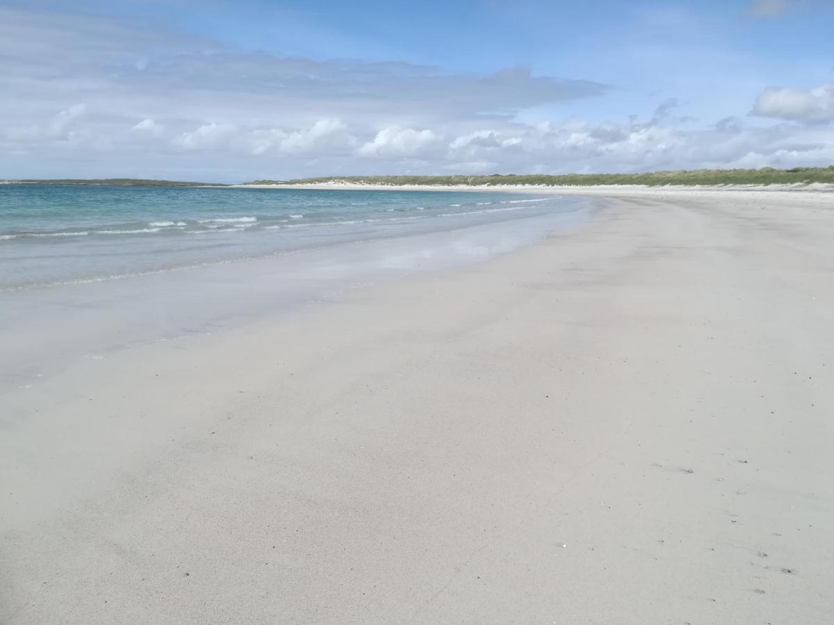 Brae Lea House, Lochboisdale, South Uist. Outer Hebrides Bed & Breakfast Exterior photo