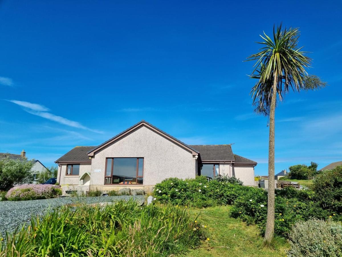 Brae Lea House, Lochboisdale, South Uist. Outer Hebrides Bed & Breakfast Exterior photo